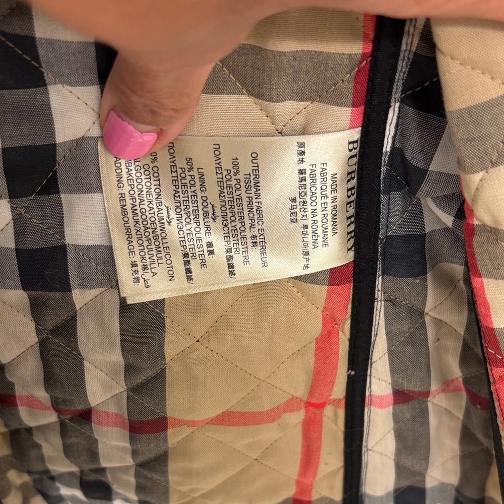 💝 🍀 Burberry ❤️🍀 Black Quilted Jacket - Picture 14 of 15